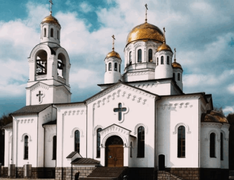 Богоявленский храм