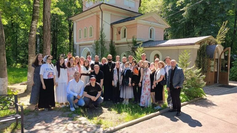 В Химках прошел межепархиальный православный молодежный слет «Фактор веры»